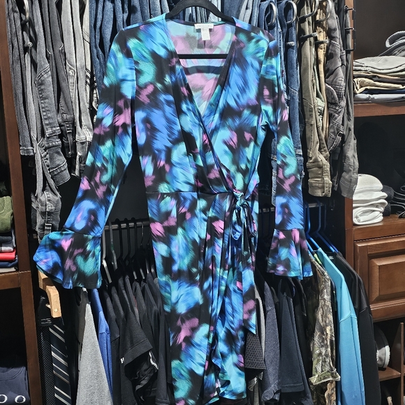 LONDON TIMES Pullover Wrap Dress Bell Sleeve Bottoms Size 10 Long Sleeve - Picture 5 of 14